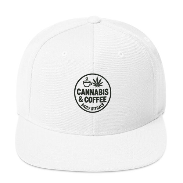 Cannabis & Coffee – Daily Rituals Snapback Cap – Bild 4
